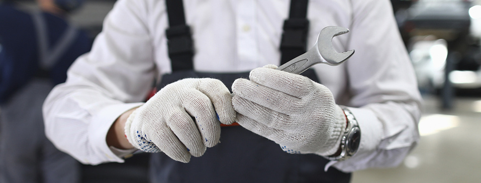 ¿Debería utilizar bombas de vacío de respaldo en sitio o fuera de él?